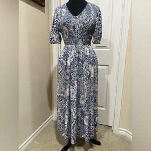 BOHO AUSTRALIA Blue and White Patterned PEASANT Maxi Dress SIZE S